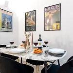 Apartmán The Historic In The Centre Of Near Parking Bari