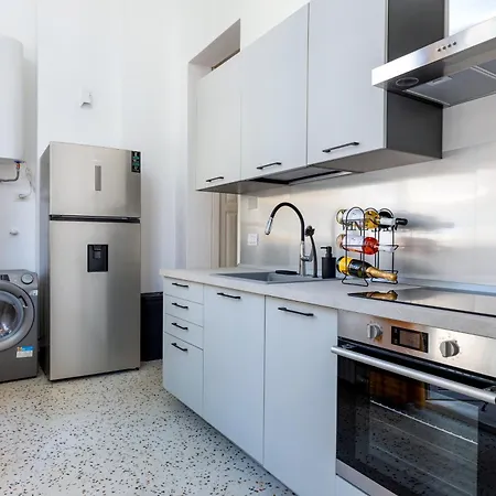 Apartmán The Historic In The Centre Of Near Parking Bari