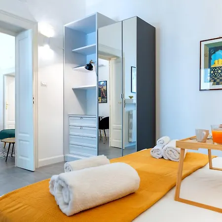 The Historic In The Centre Of Near Parking * Бари