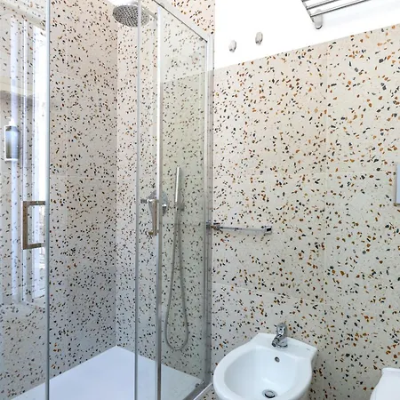 Апартаменты The Historic In The Centre Of Near Parking