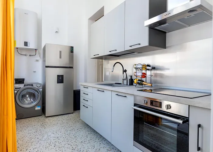 Appartement The Historic In The Centre Of Near Parking Bari