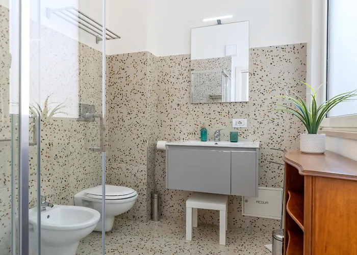 The Historic In The Centre Of Near Parking Apartament *