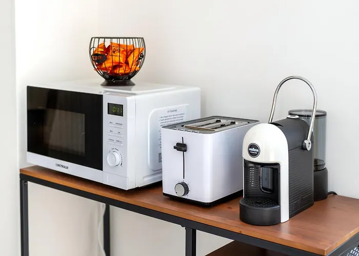 The Historic In The Centre Of Near Parking Bari