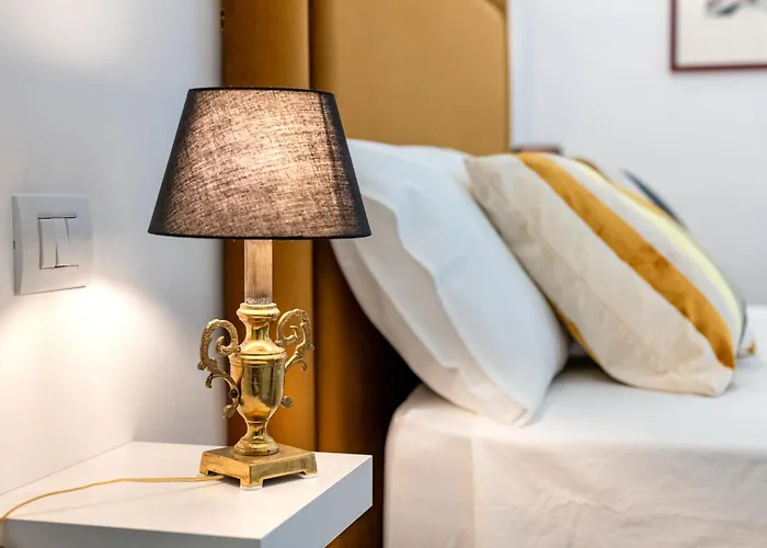 The Historic In The Centre Of Near Parking * Bari