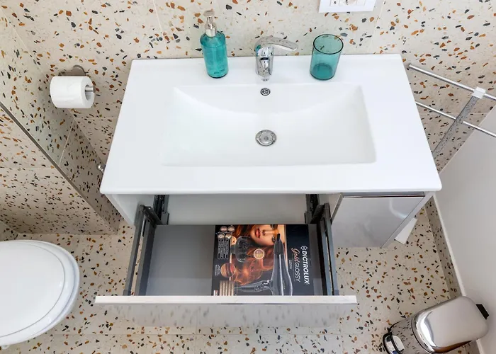 The Historic In The Centre Of Near Parking *